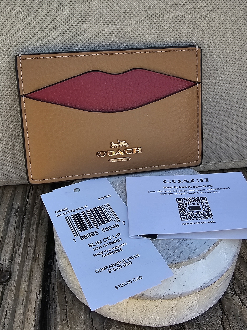 Coach Slim Card Case Wallet in Latte Lips - Picture 3 of 3
